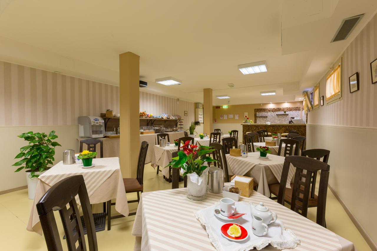 Hotel La Campagnola Фучеккьо Екстер'єр фото