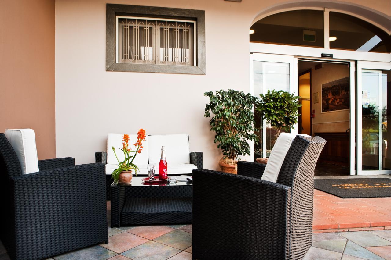 Hotel La Campagnola Фучеккьо Екстер'єр фото